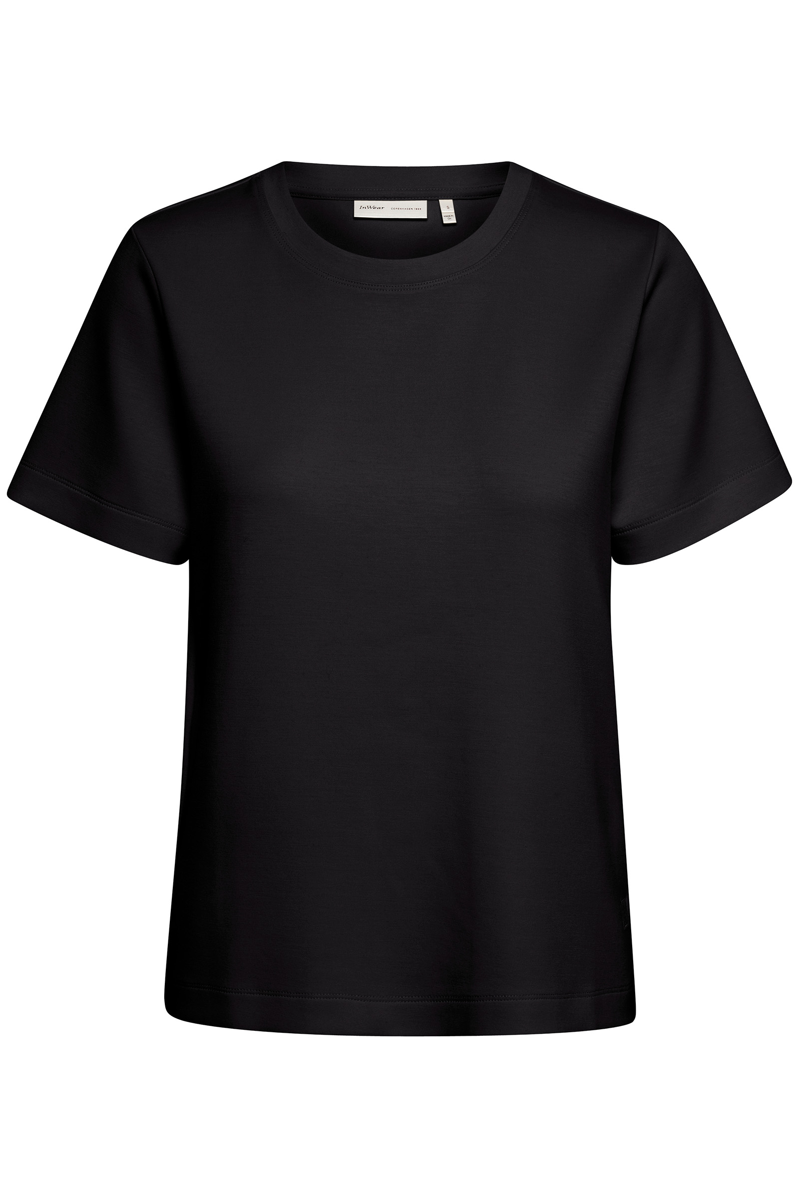 fronten på sort tee fra inwear