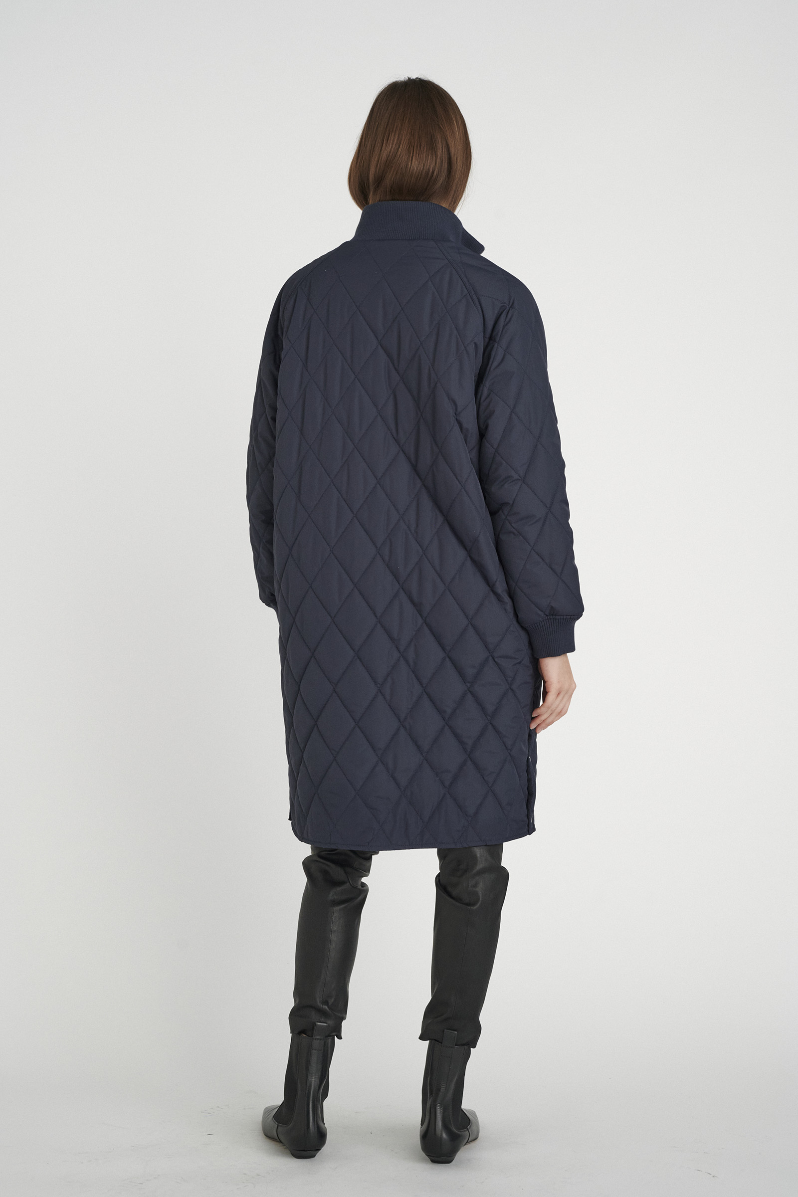 Ektra IW Quilted Coat, Blå | Nyheter 