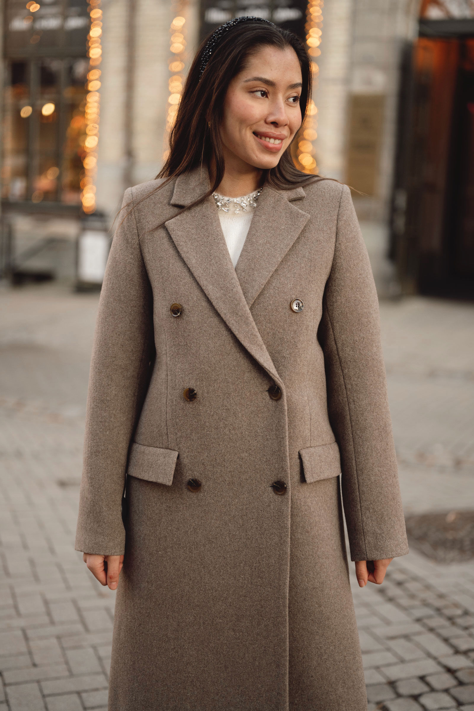 Falcon Coat, Fallen Rock - Bilde 2