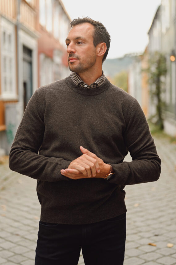 Isak Knit Sweater 15010, Black Coffee