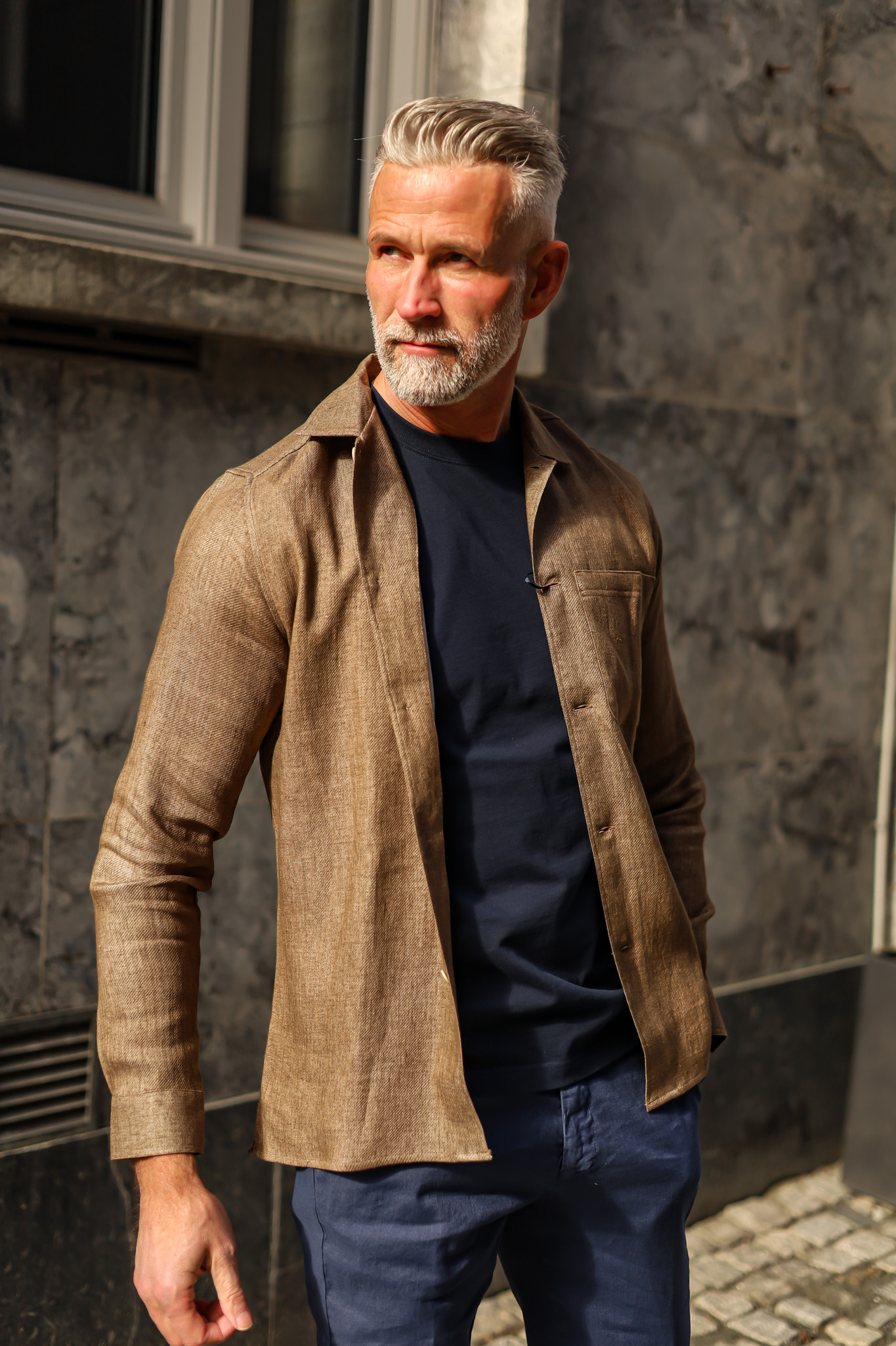 James, Beige - Bilde 3