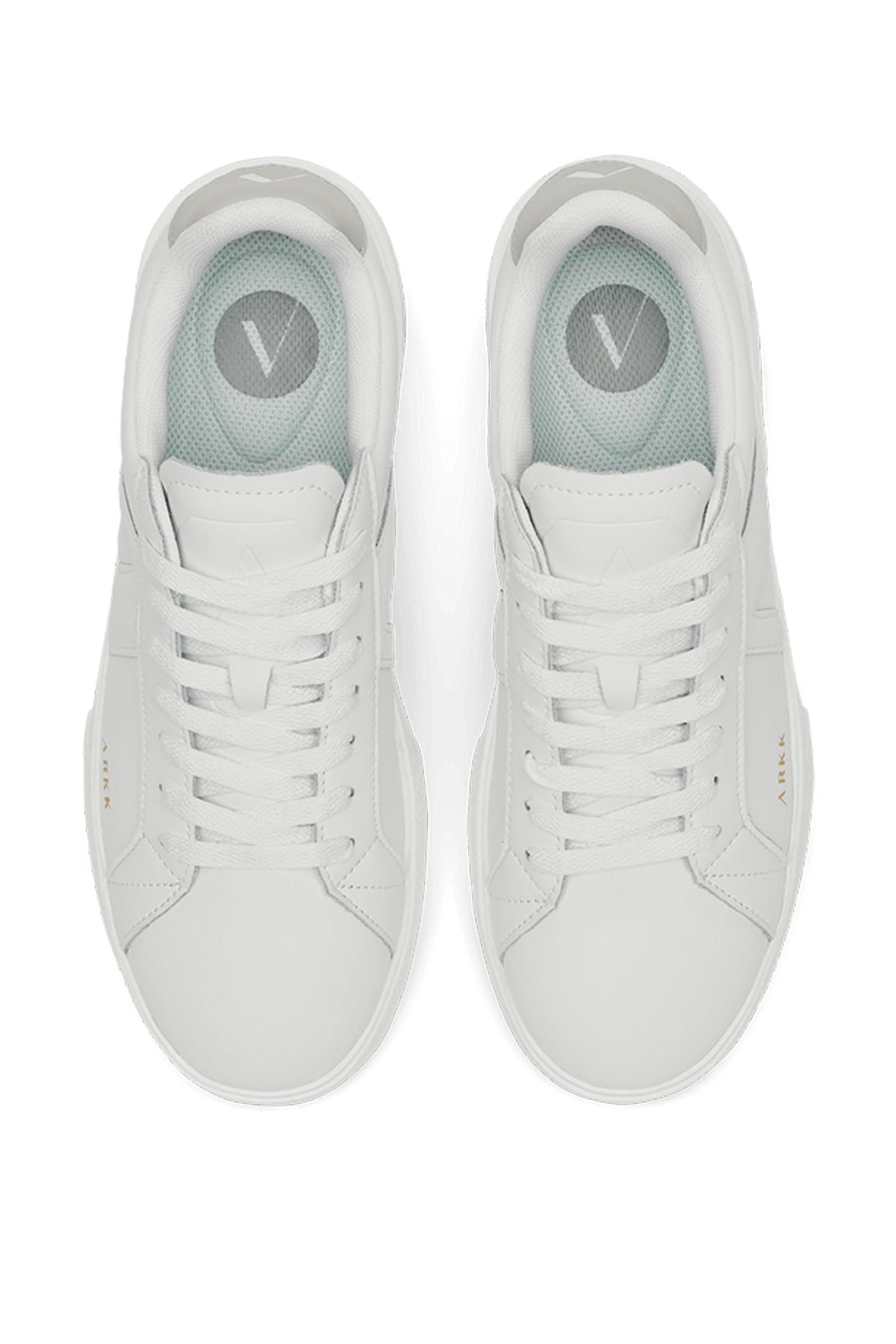 Essence, White - Bilde 4