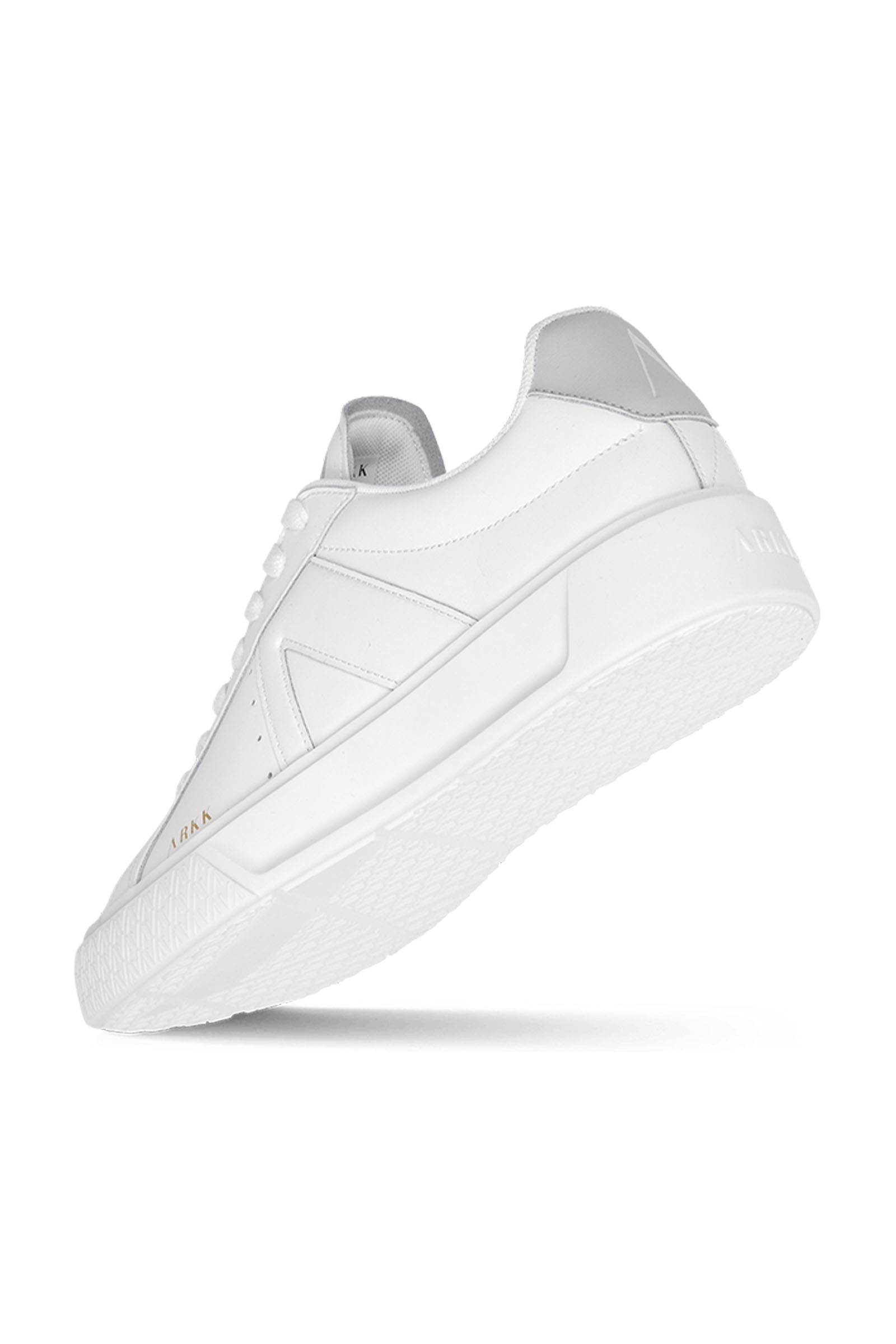 Essence, White - Bilde 3