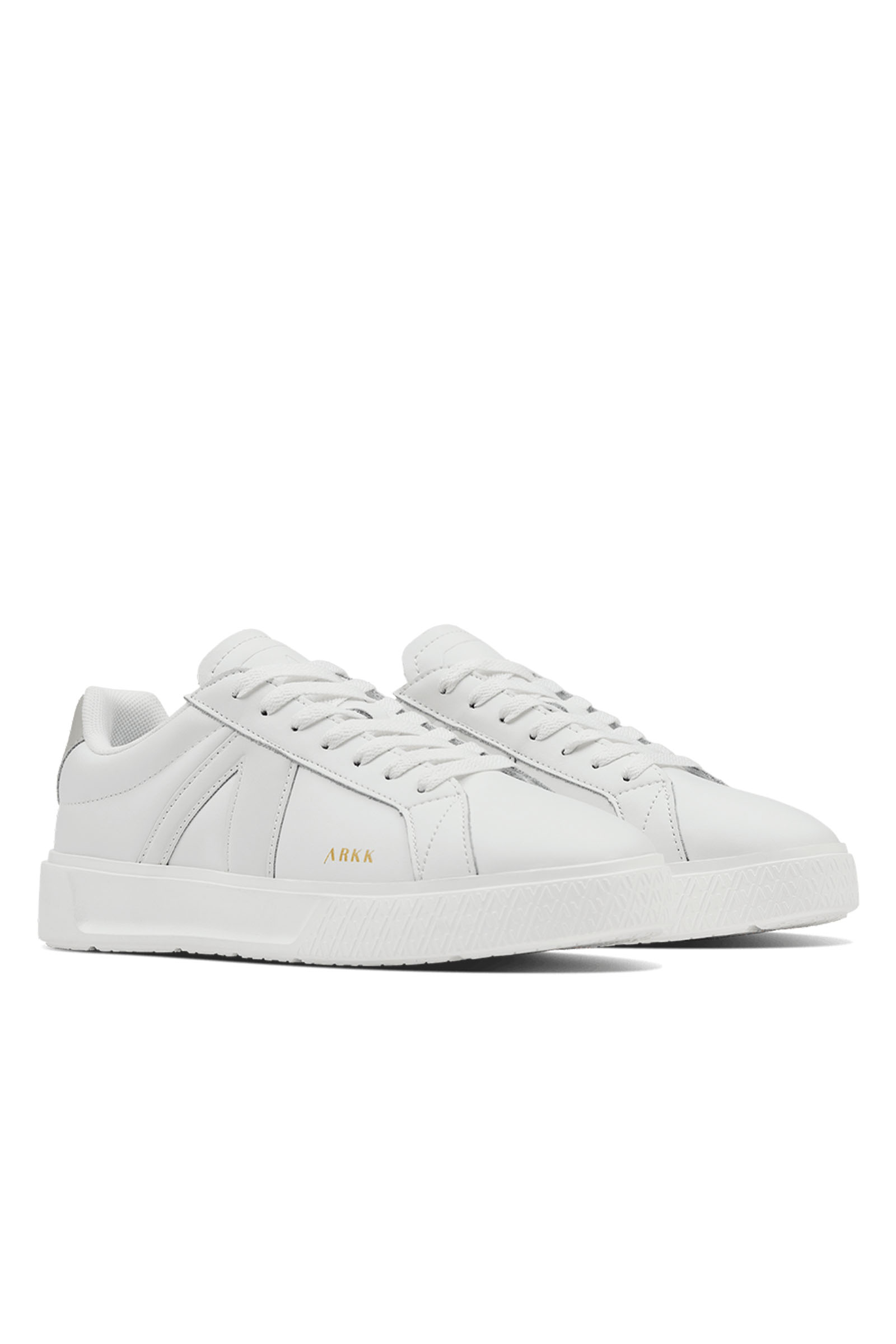 Essence, White - Bilde 2