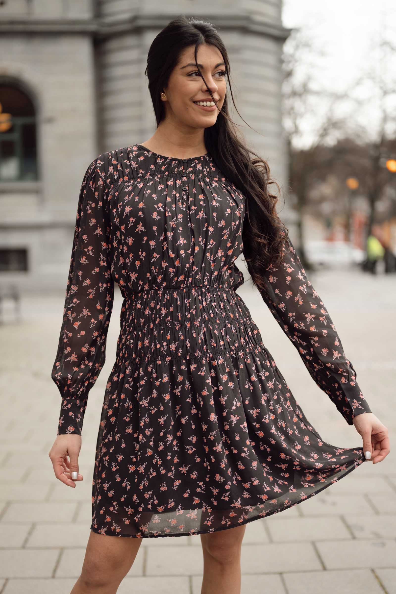 Evelda Orabelle Short Dress, Desert Rose Flower