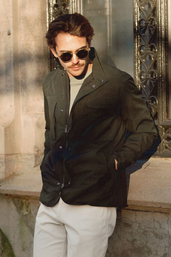 Max, Dark Bottle Green