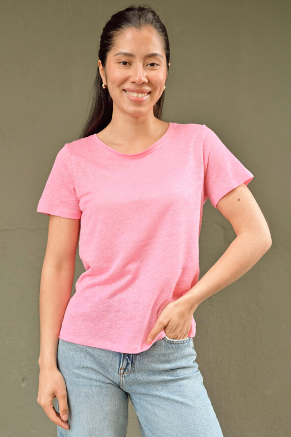 Alicia Tee, Pink