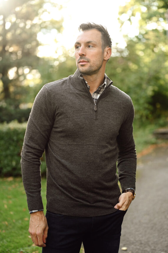 Christian, Brown Melange