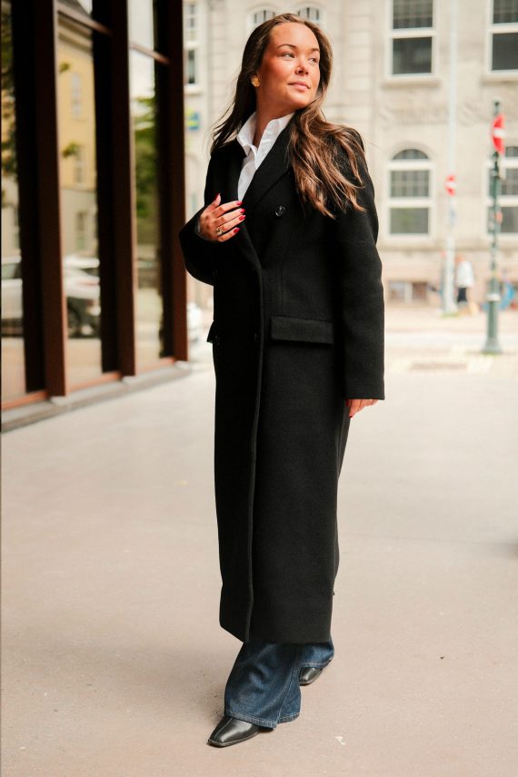 Falcon Coat, Black