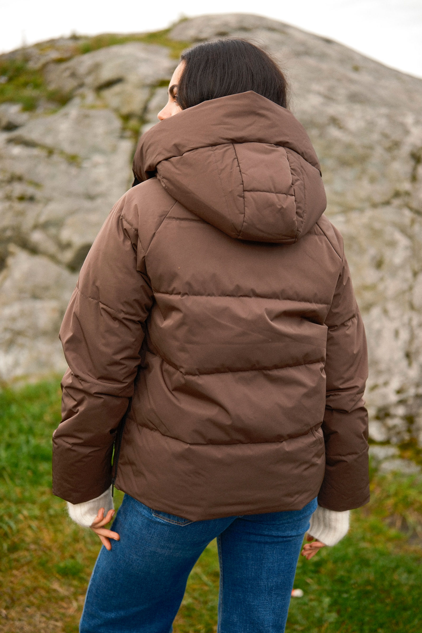 Pavine Down Short Jacket, Hot Fudge - Bilde 9