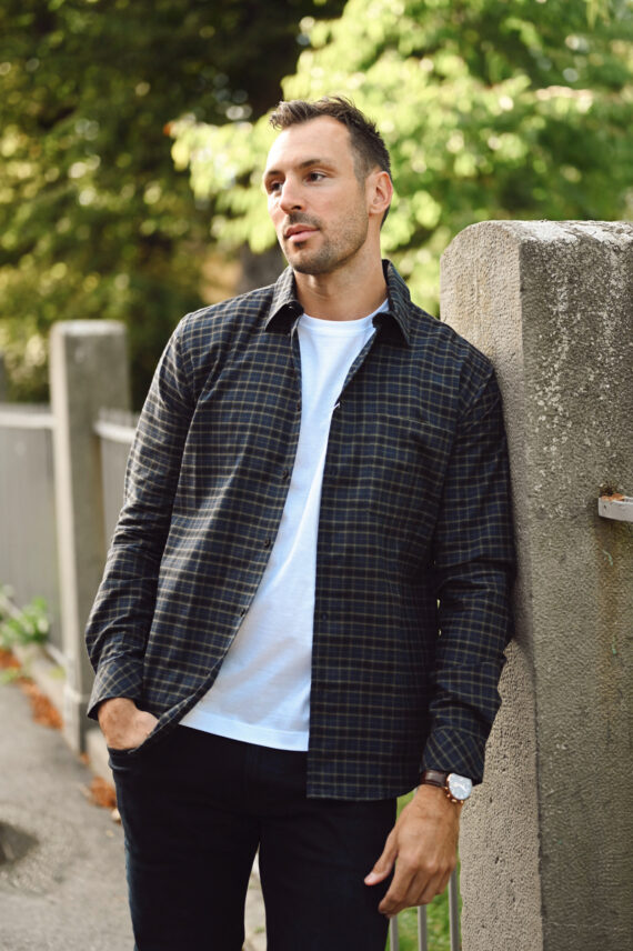 Saliam NJ Shirt 14826, Salute Ch.