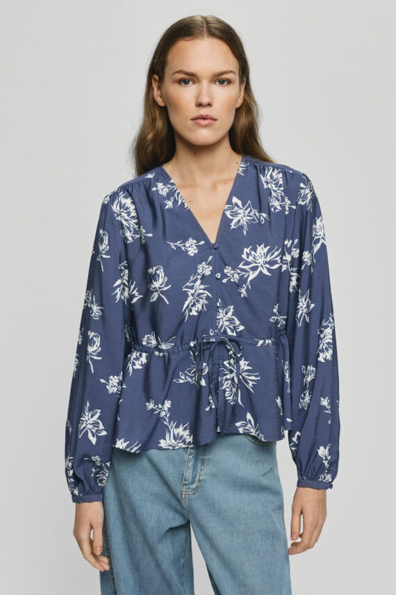 Andena Amabella Shirt, V Indigo Flower