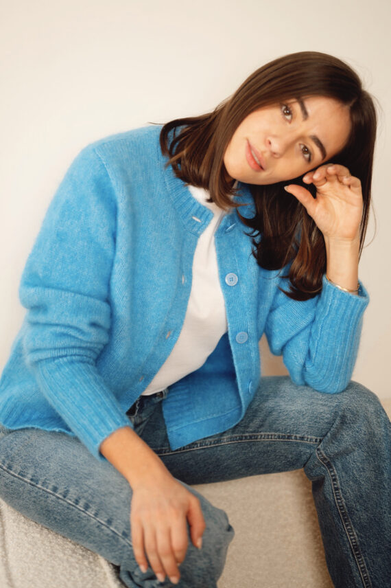 Leonie Cardigan, Blå