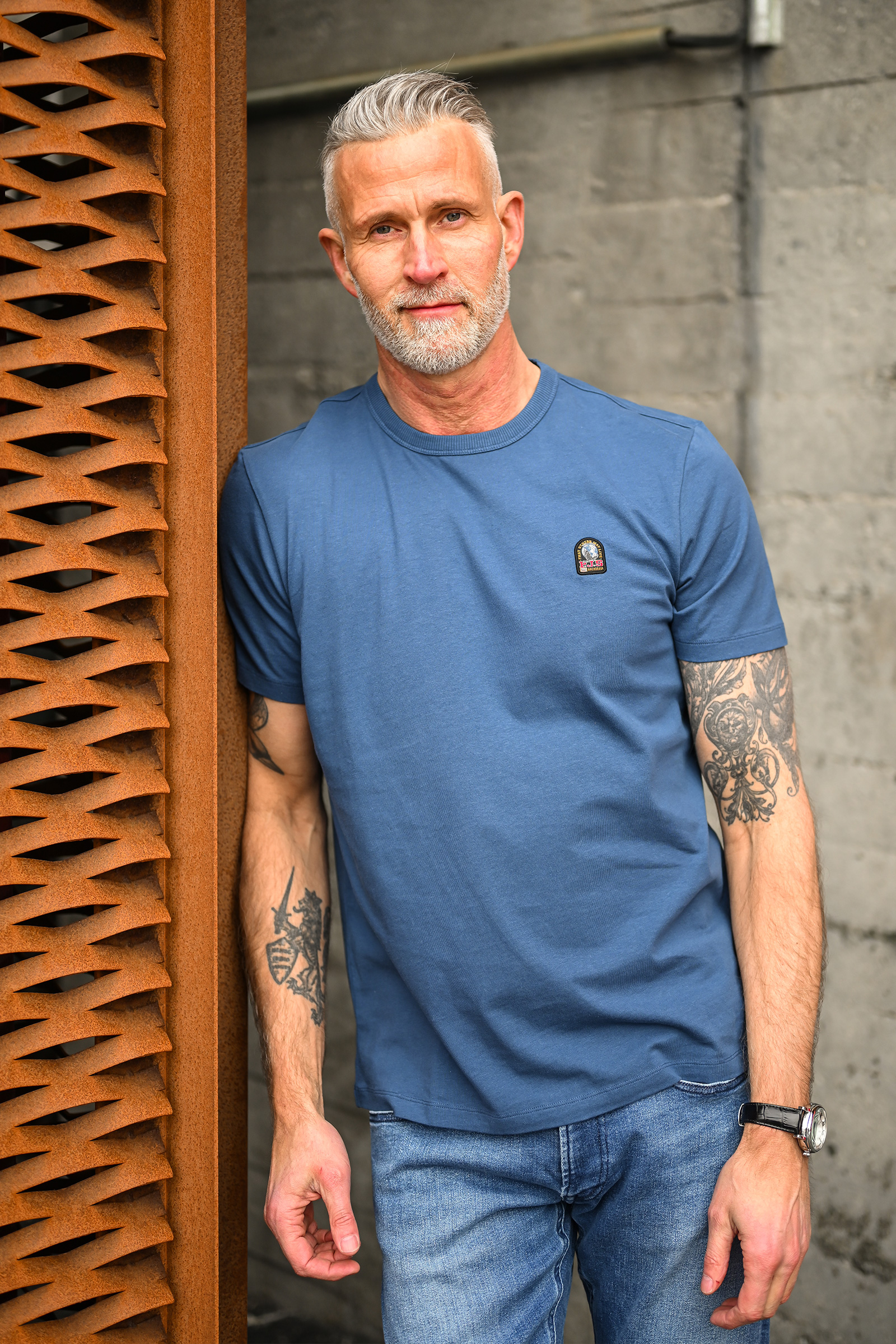 Elio Tee, True Blue