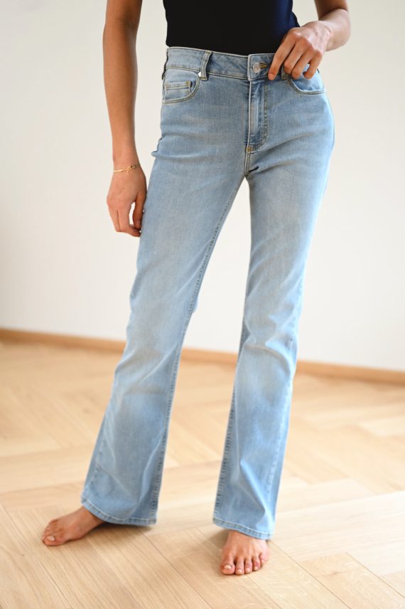 Marija Jeans, Bright Vienna