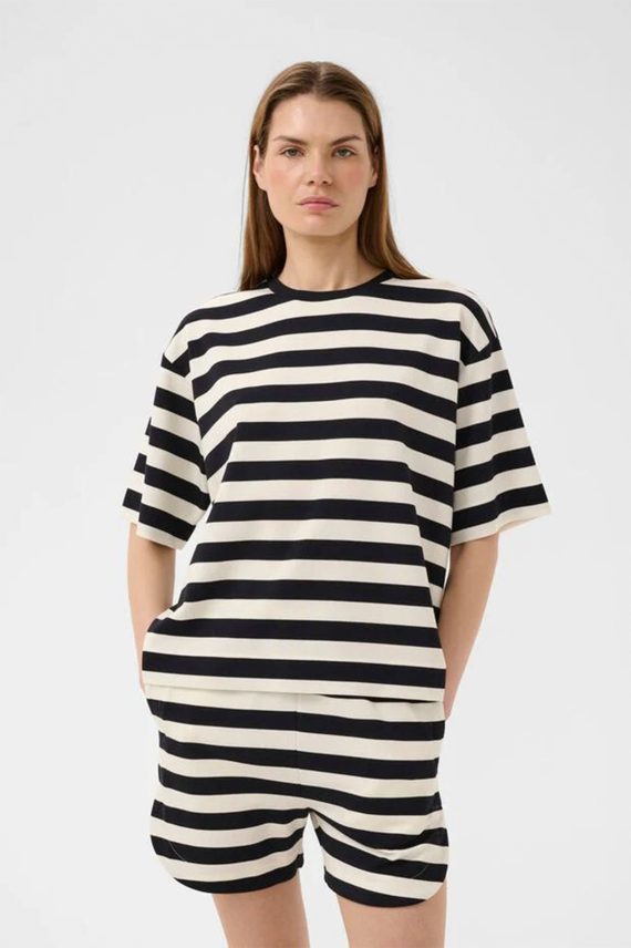 EloraIW Pannie Oversized Shirt, Black