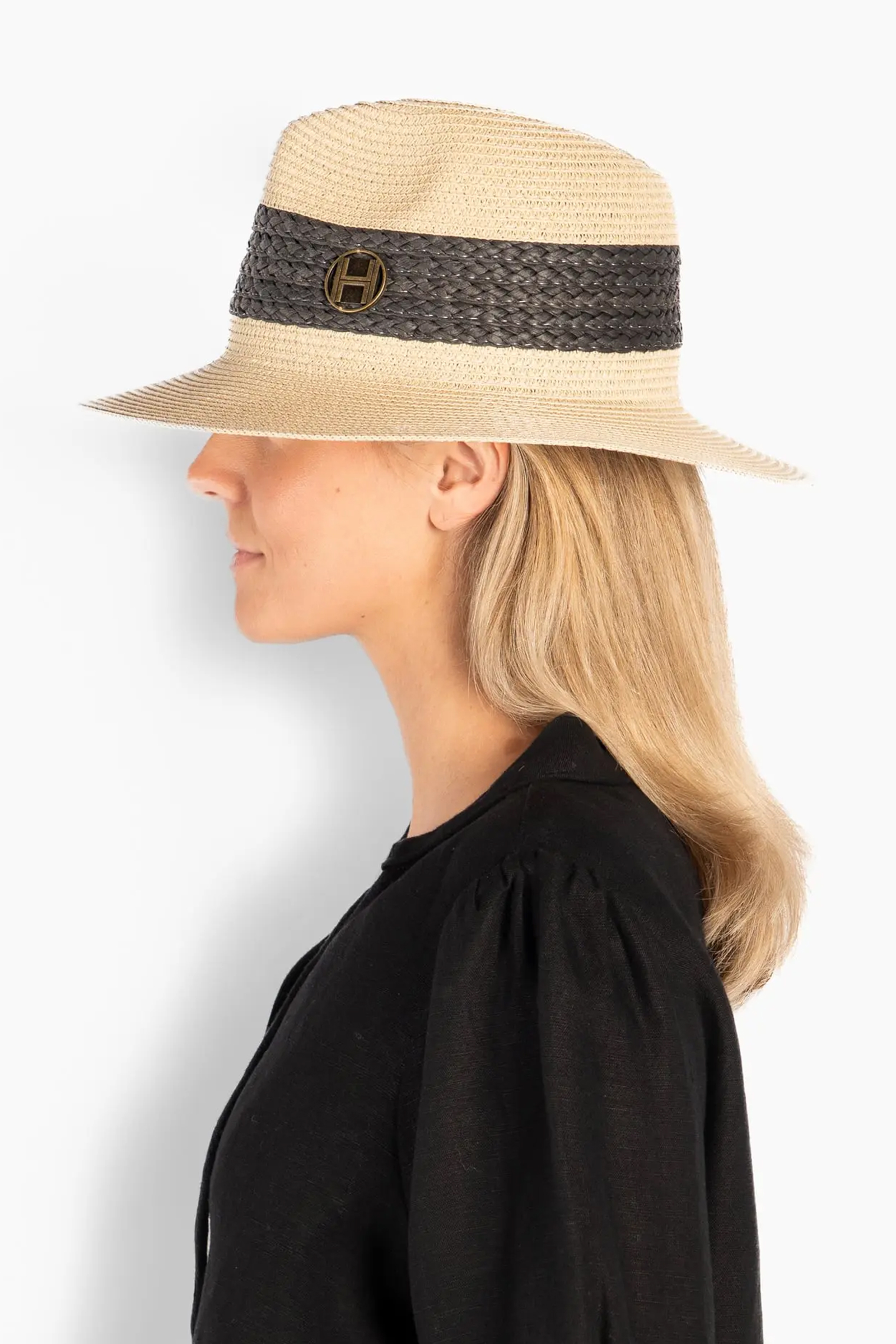 Allesandra Hat, Humus - Bilde 4