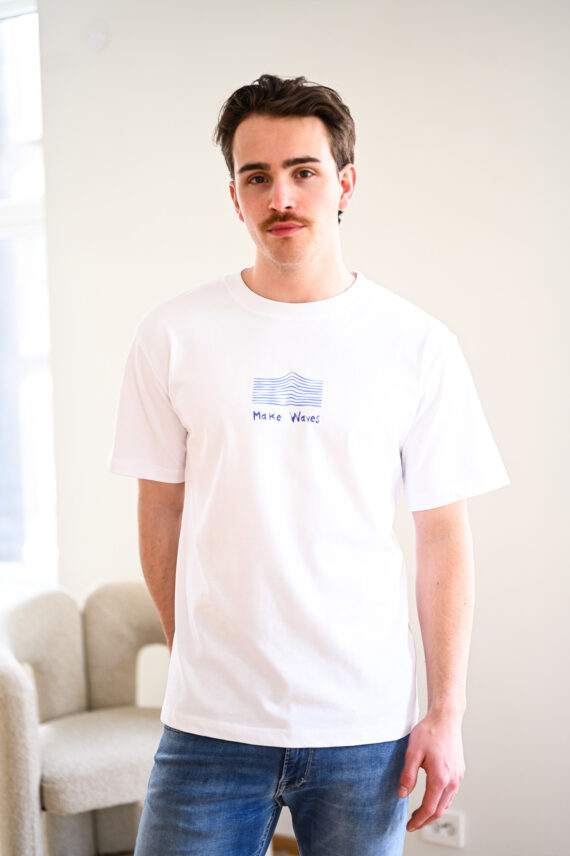 Enea Tee, White Makes Waves