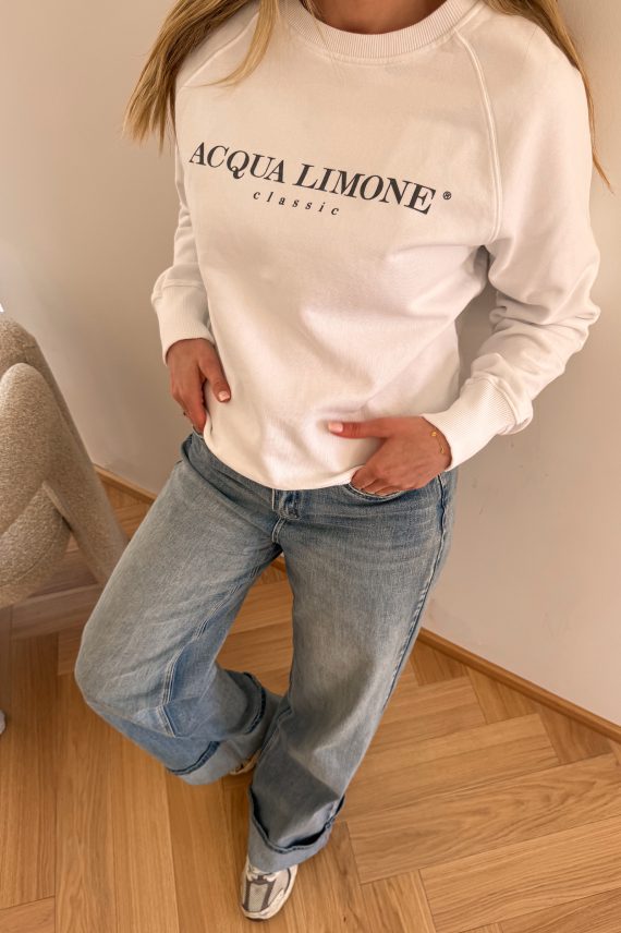 College Classic, White
