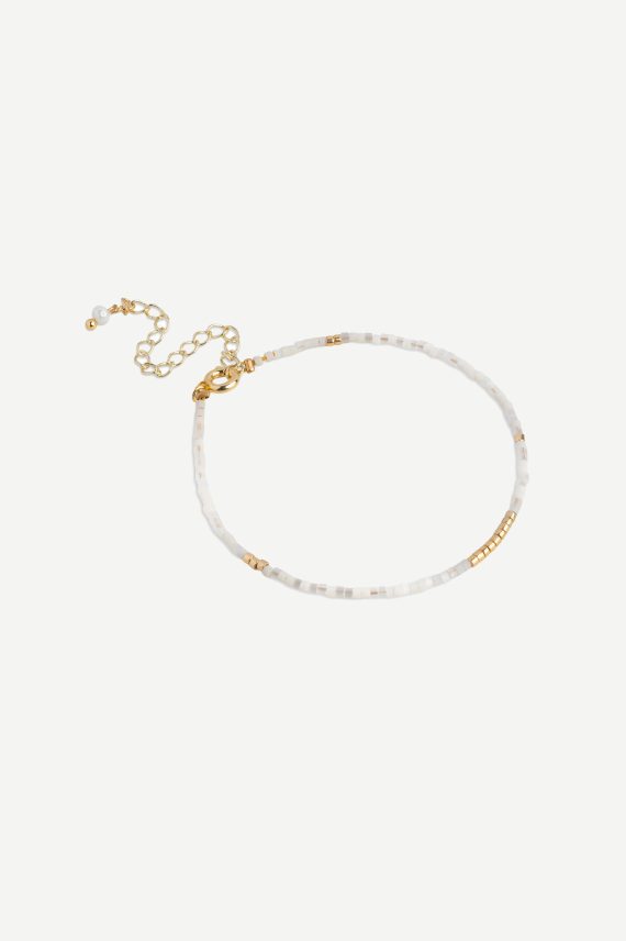 Petra Bracelet, Daisy