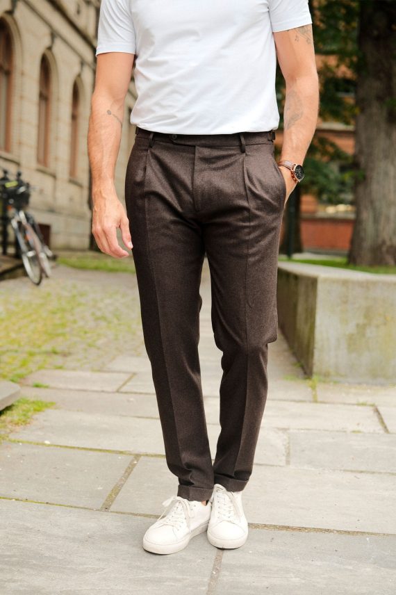 Retrolong, Brown