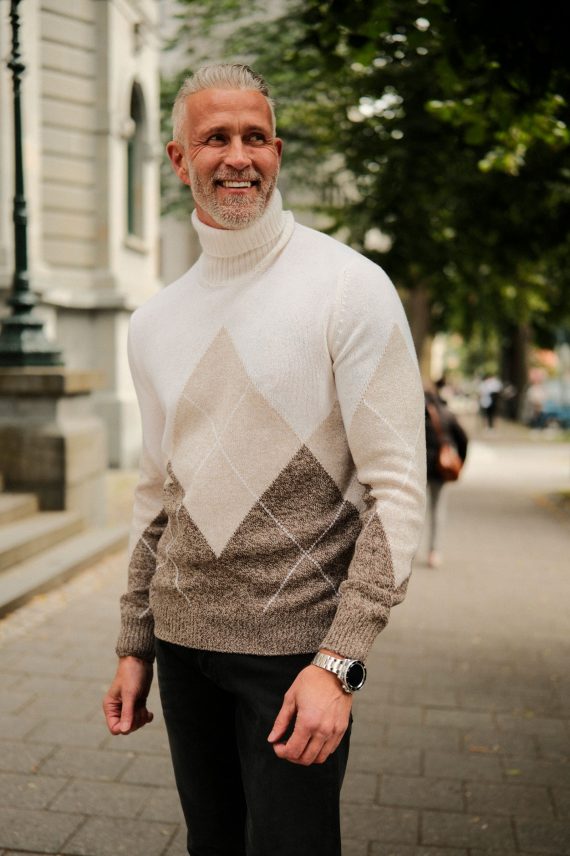 Turtleneck, Off-White