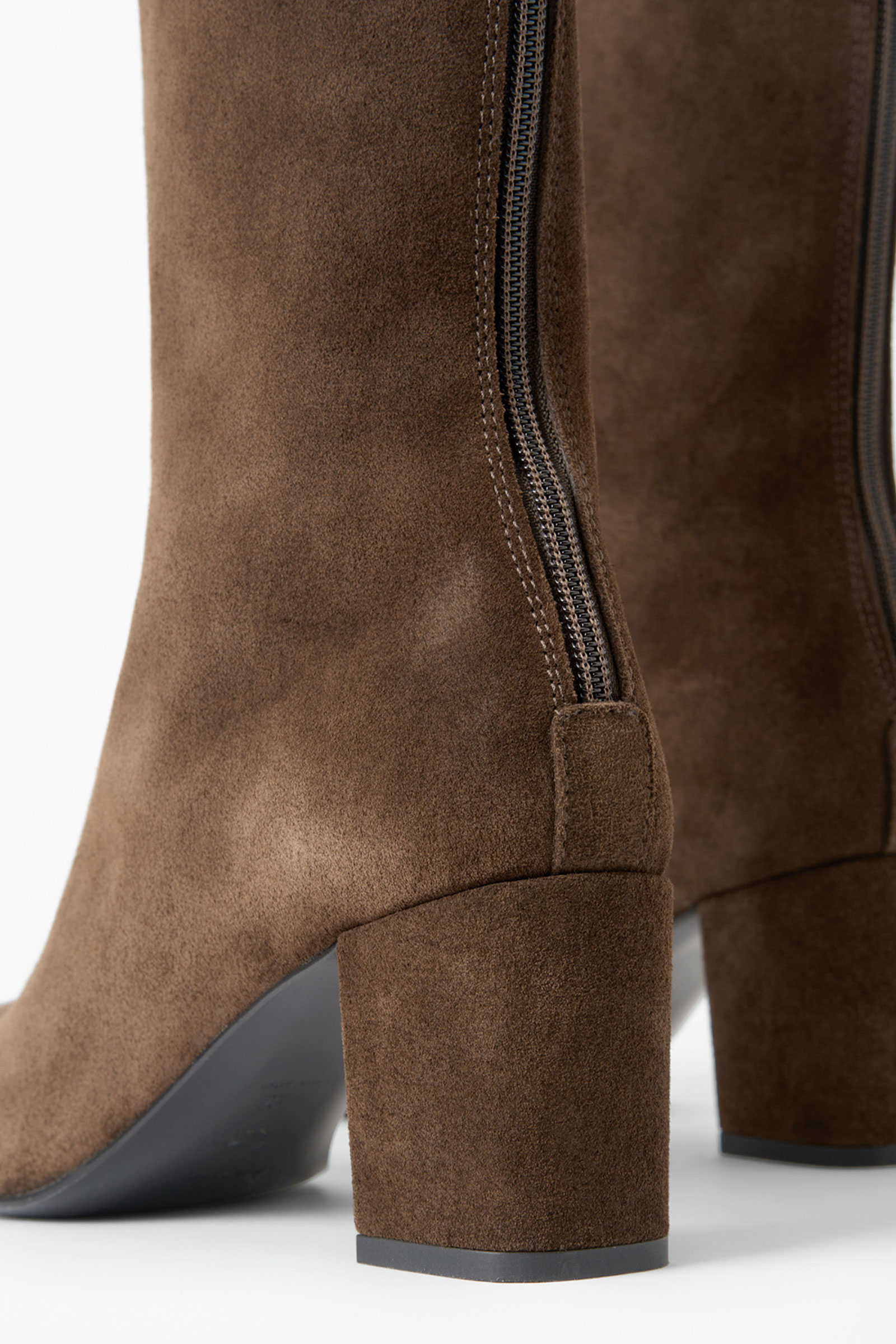 Polika Sleek Suede Boots, Deep Brown - Bilde 2