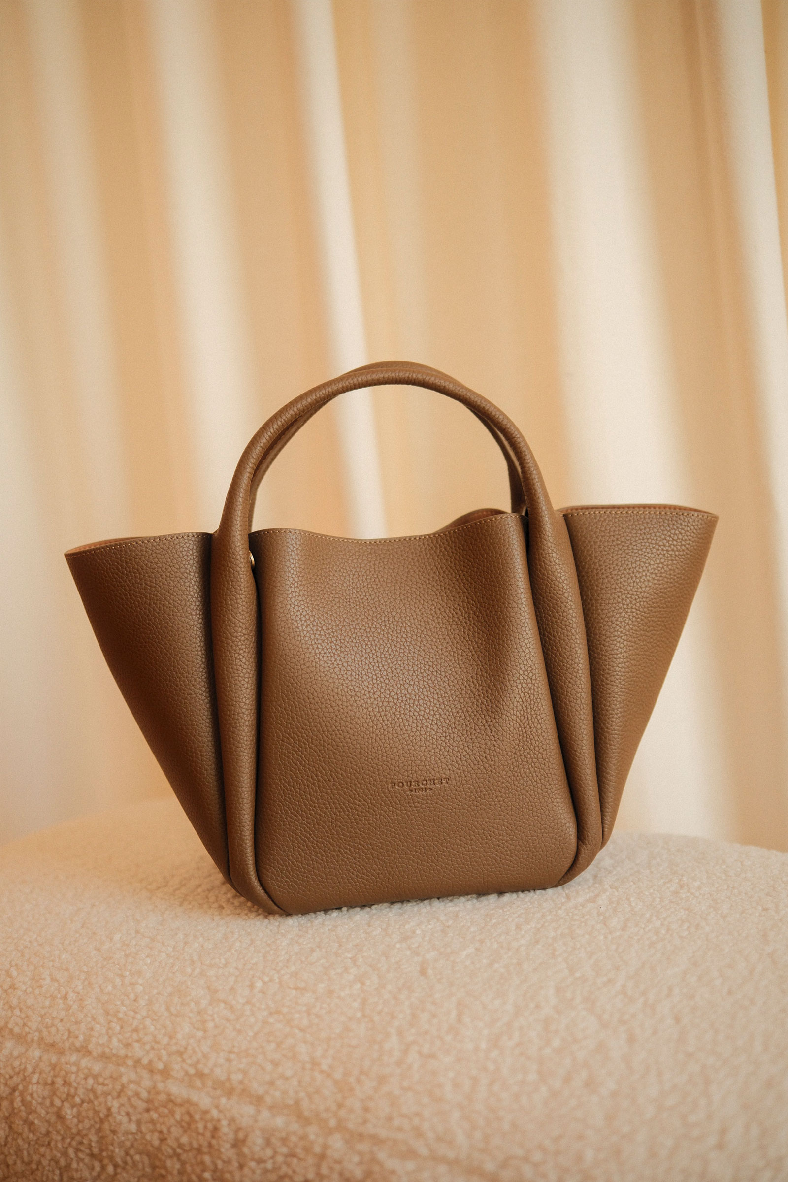 Cowhide Leather Large Satchel, Lys Brun - Bilde 2