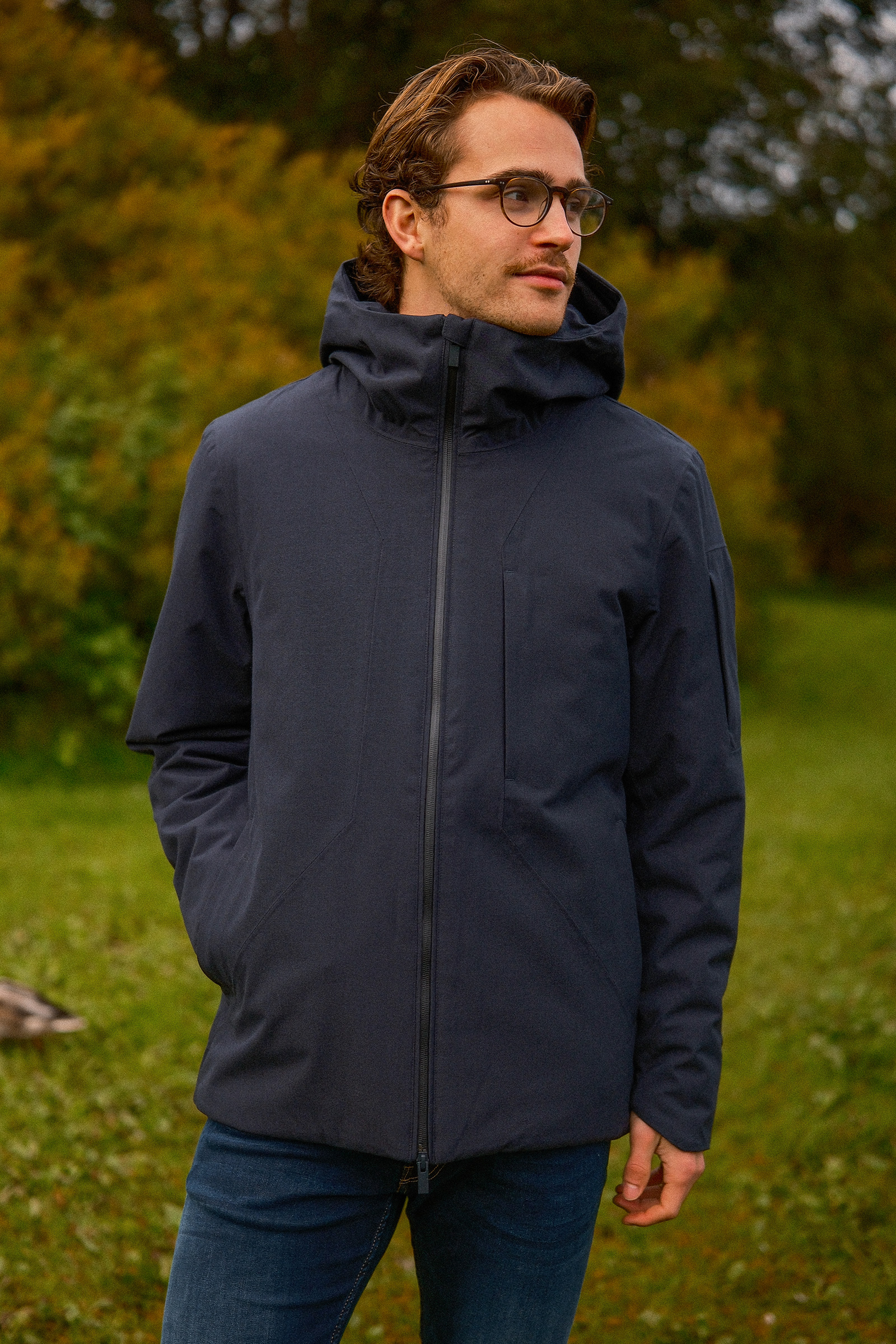 Tom, Navy