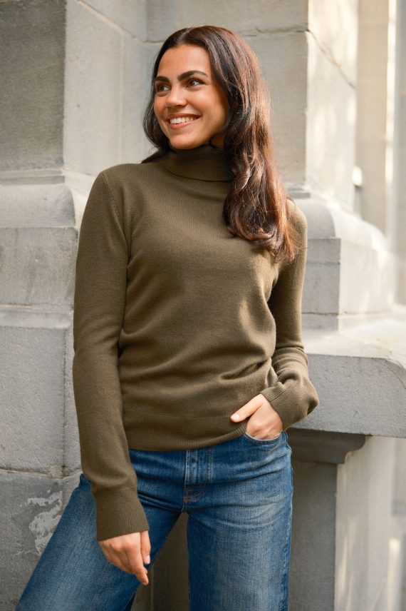 Bailey Turtleneck, Dark Olive