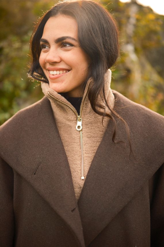 Belle Shearling High Neck, Taupe