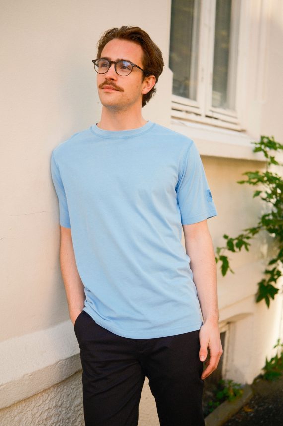 MMG Step Faded O-SS Tee, Clear Blue